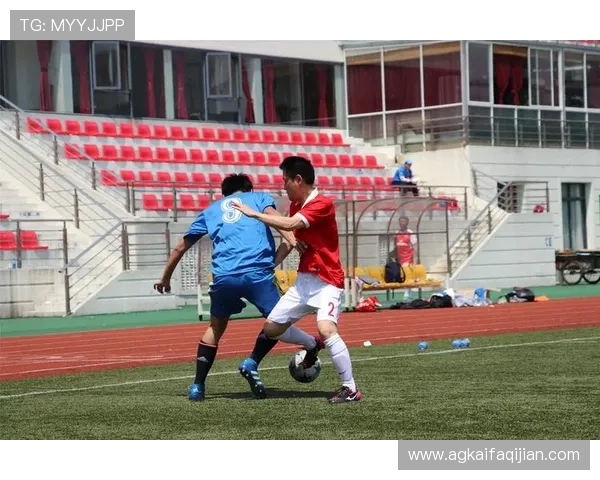 在凯发娱乐足球官网注册流程详解助你轻松成为足球赛事的忠实粉丝